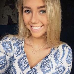 Meet your Posher, Tori